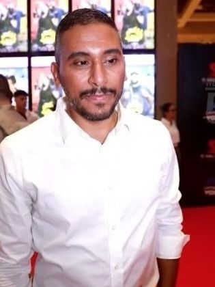 كريم يوسف - طاقم العمل الخاص بي فيلم روكي الغلابة